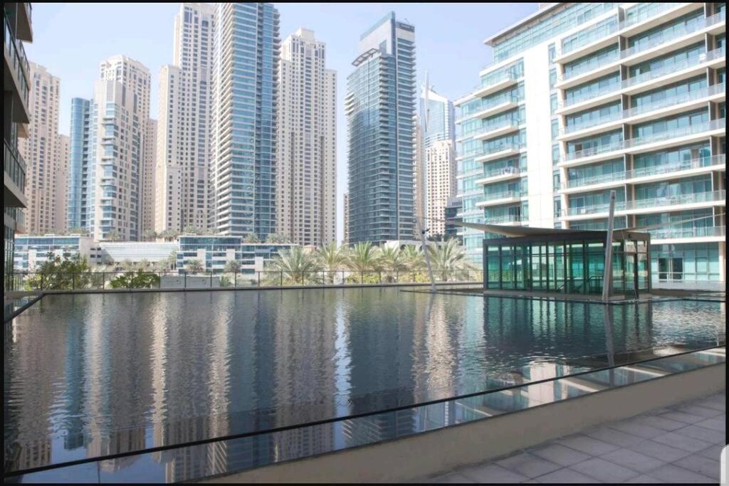 Dubai Marina 1 Bedroom Apt. Walking Distance Jbr. 外观 照片